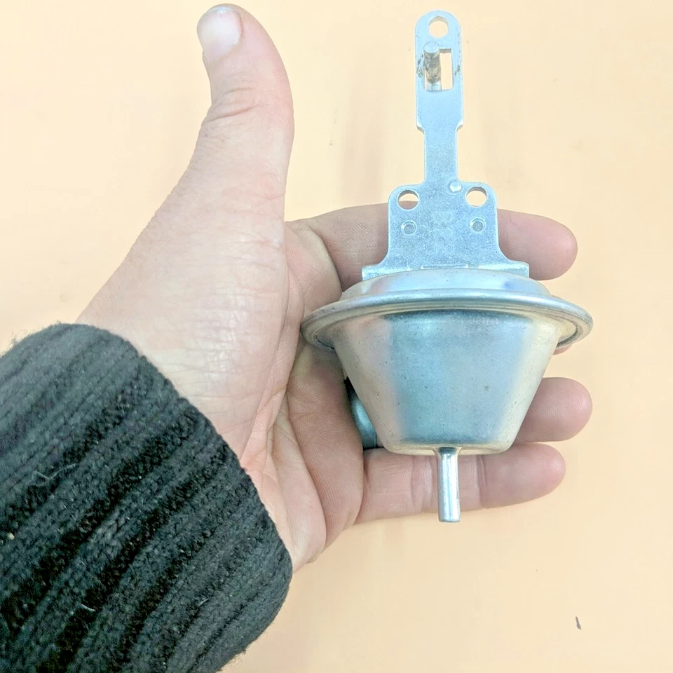 Napa Echlin VC1836 para Chevette Regal Skylark Bel Air Distribuidor Aspirador Avanzado Foto 4 de 4