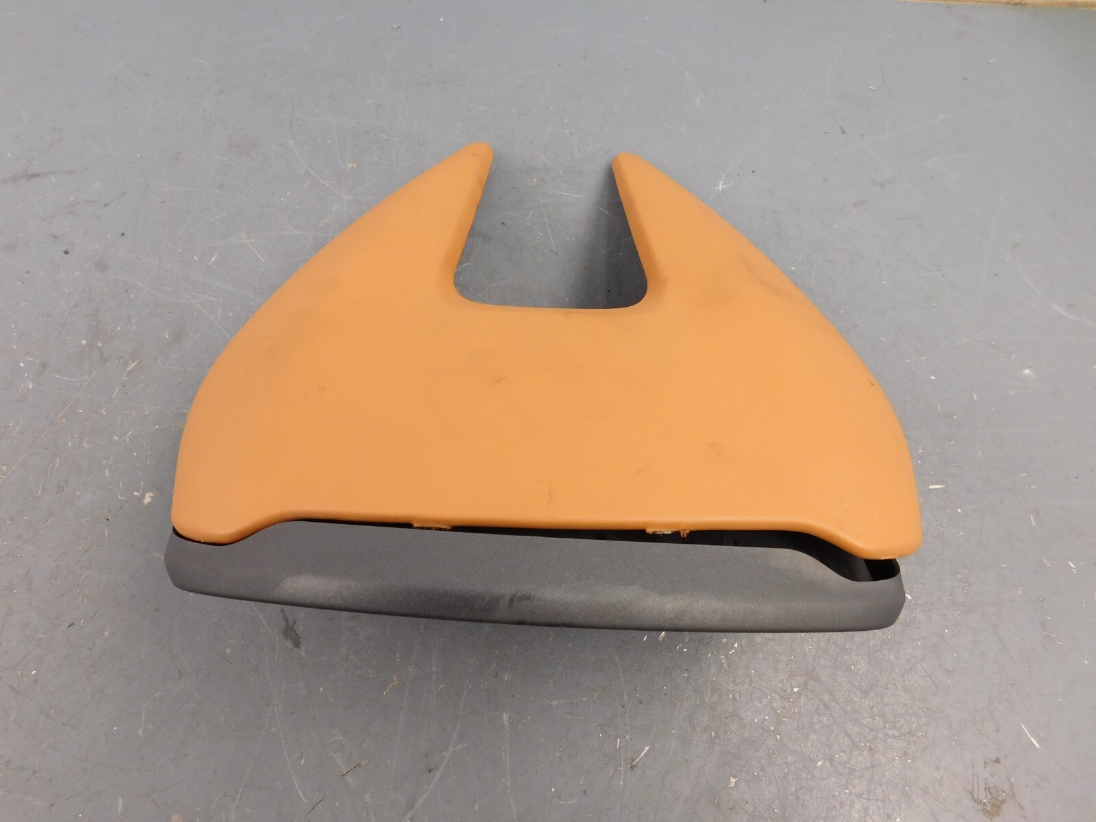 2020 17 18 19 21 22 McLaren GT Gauge Cluster / Tan Leather Bezel #0126 X3
