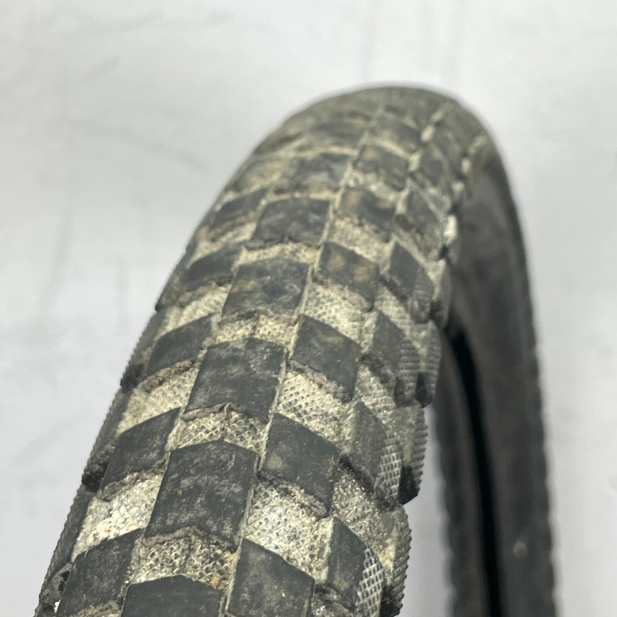 Primo Dirt Monster BMX Tire 20