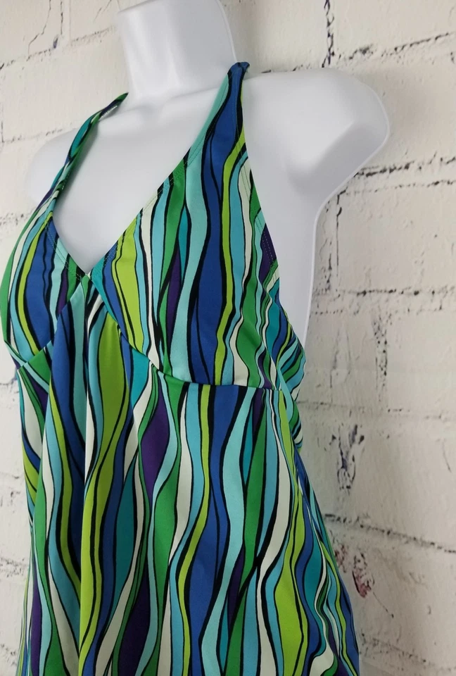 Old Navy Maternity Swimwear 2 Piece Tankini Set Small Halter Molded Cups  - Image 3 of 4