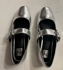 Dolce Vita Women's Metallic Silver Mary Jane Buckle Flats   Size 5.5   New