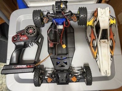 Vintage Duratrax Evader BX  Buggy with Brand New Factory Body