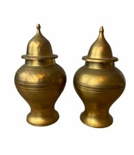 2 Vintage Brass Urns With Lids Made In India 7" Ginger Jars Smooth/Hammered