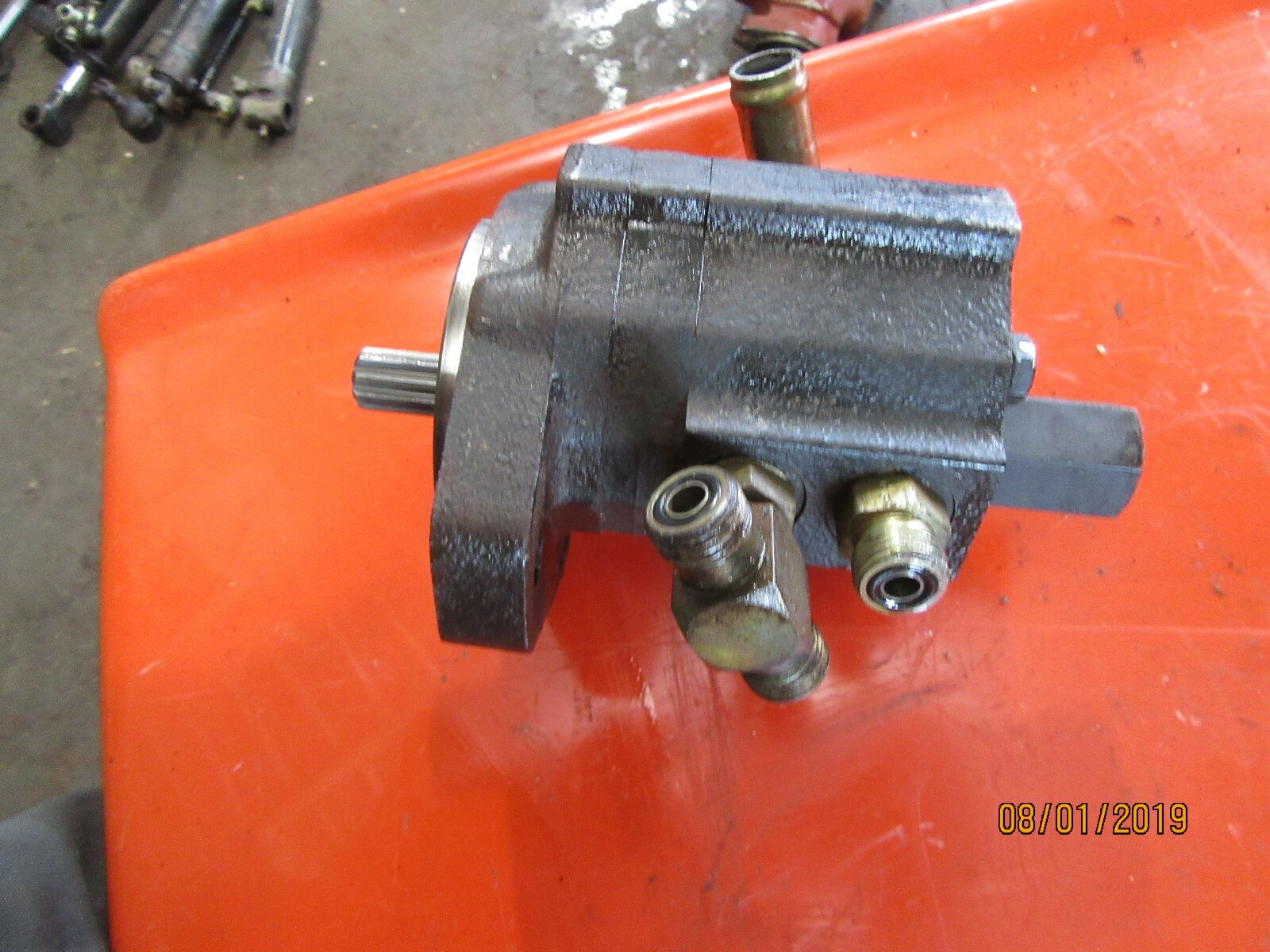 JACOBSEN LF1880 Reel Mower HYDRAULIC oil Pump older style mower eBay