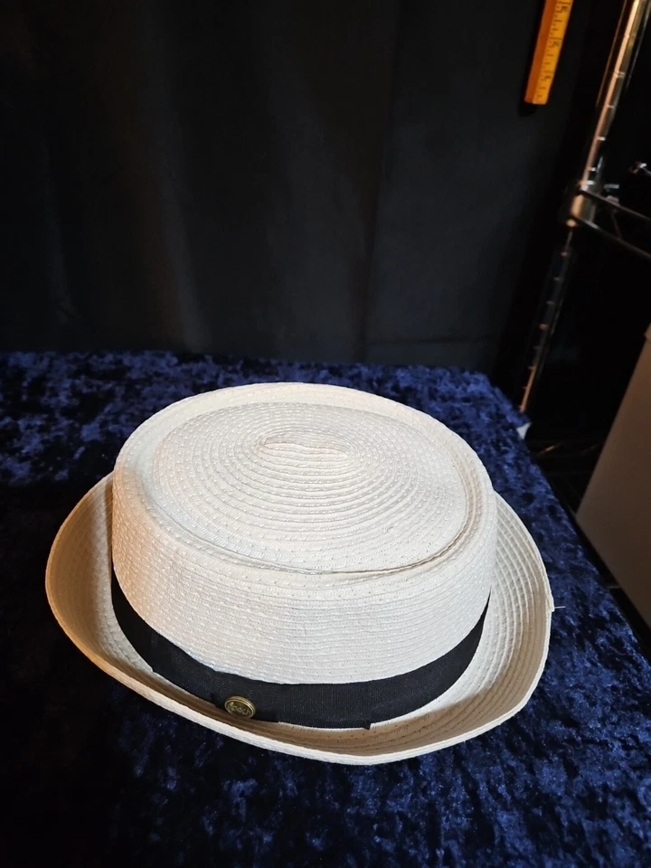 Nuevo Fedora Epoch Hats Company para hombre con banda y ribete en contraste Foto 3 de 4