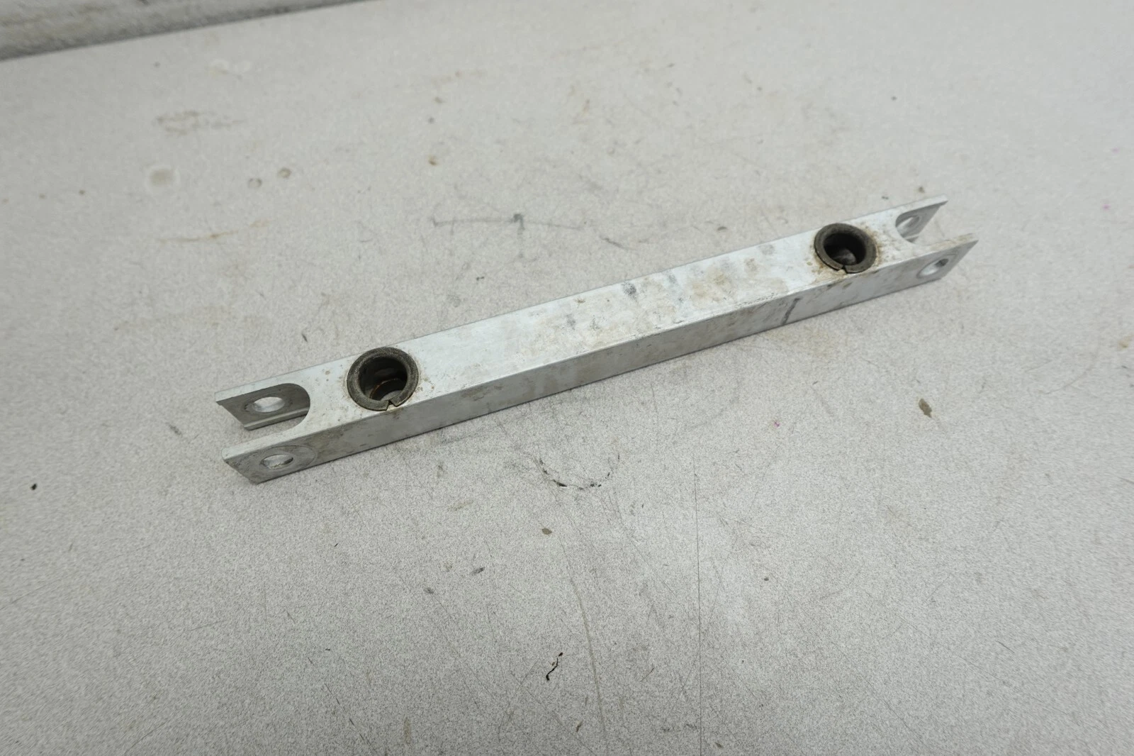 2003-2009 MXZ Mach Z Summit Ski-Doo OEM Steering Pivot Point Swivel Bar