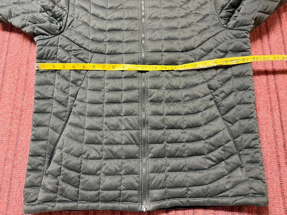 MENS LIGHTLY WORN BEN SHERMAN DARK GRAY ZIP UP QUILTED JACKET SIZE MEDIUM - Image 2 of 4