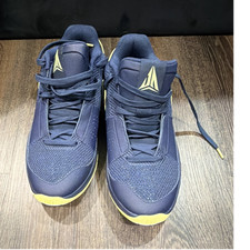 Nike Men s Basketball JA 1 Size 10.5 NO BOX O...