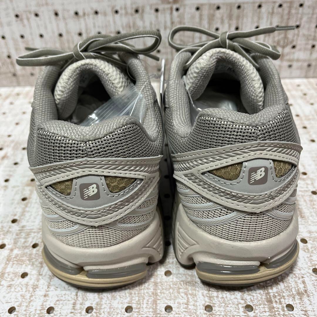 New Balance Sneakers Shoes Ml860KS2 Timberwolf Gray Men US10.5