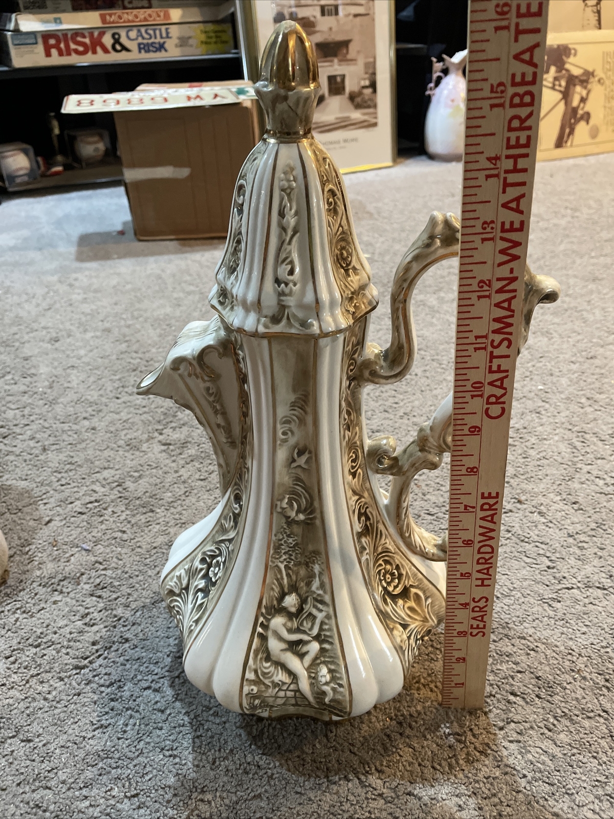 Picture 1 of 11
