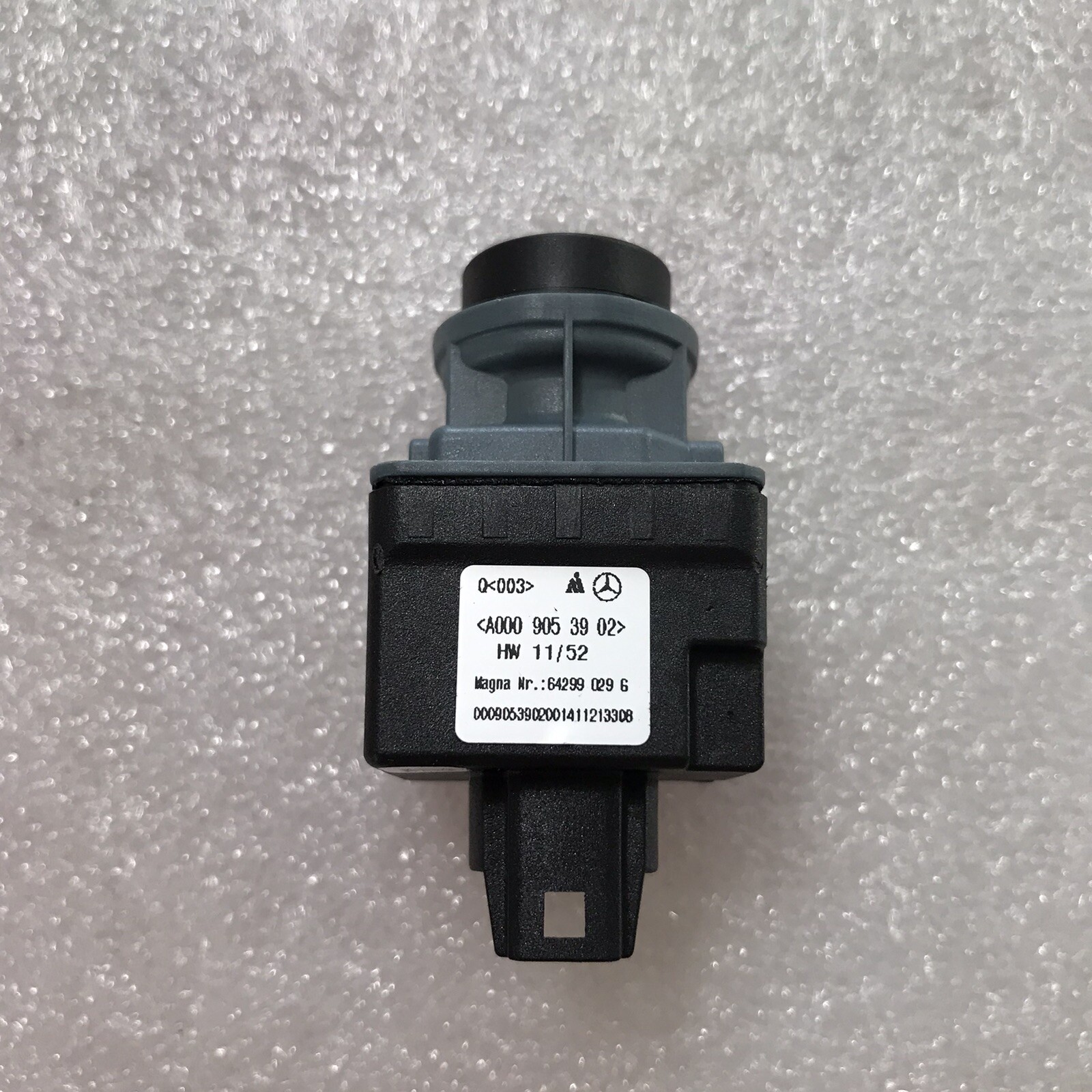 NEW OEM Mercedes Benz E GL ML S Class Front Grille Parking Camera  