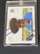 2021 Topps Jazz Chisholm RC YANKEES IMAGE VARIATION SSP