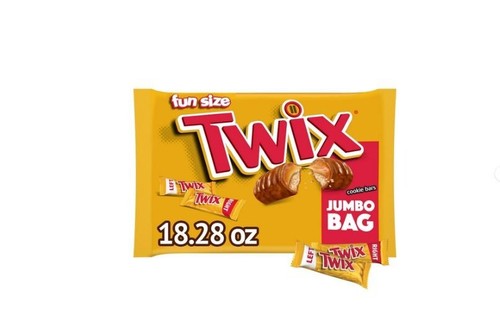 Twix Caramel Fun Size Chocolate Cookie Candy Bars, 18.28 oz Bag