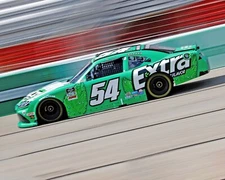 Kyle Busch #54 NASCAR 8"X10" Glossy Photo 29LMDER