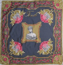 -FENDI scarf 100 silk vintage scarf 85 x 90 cm