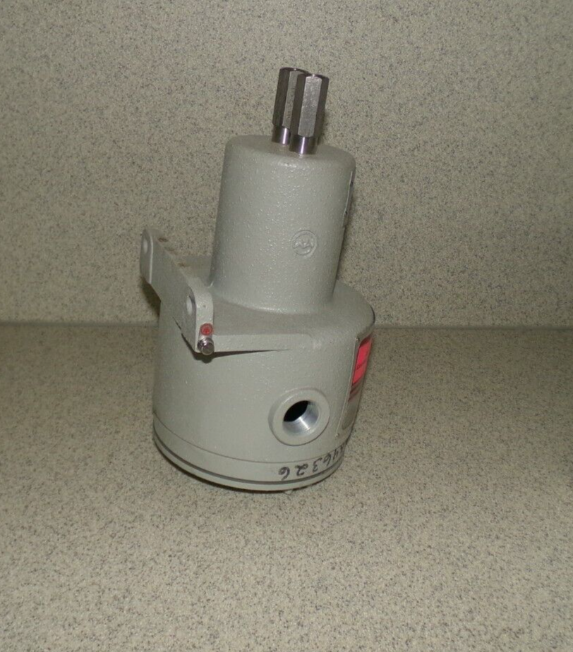 Panametrics XMO2-2H-11 Oxygen Analyzer Transmitter 24VDC 30W NEW | eBay