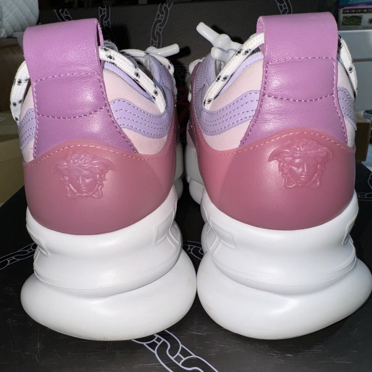 VERSACE ライオン スニーカー41(26-26.5)　美品 VERSACE JEANS COUTURE (ヴェルサーチェ ジーンズ クチュール) ニュー