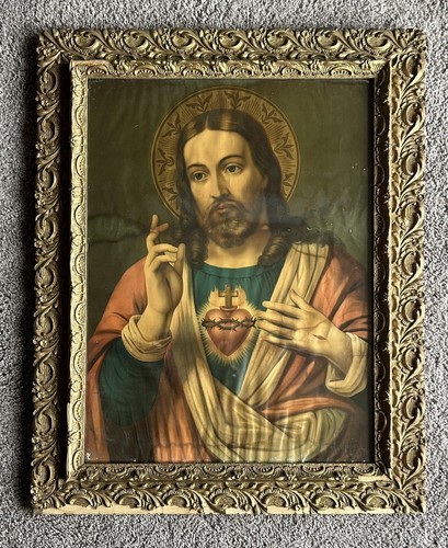Antique Lithograph Of Jesus With Sacred Heart In Antique Wood And Gesso Frame