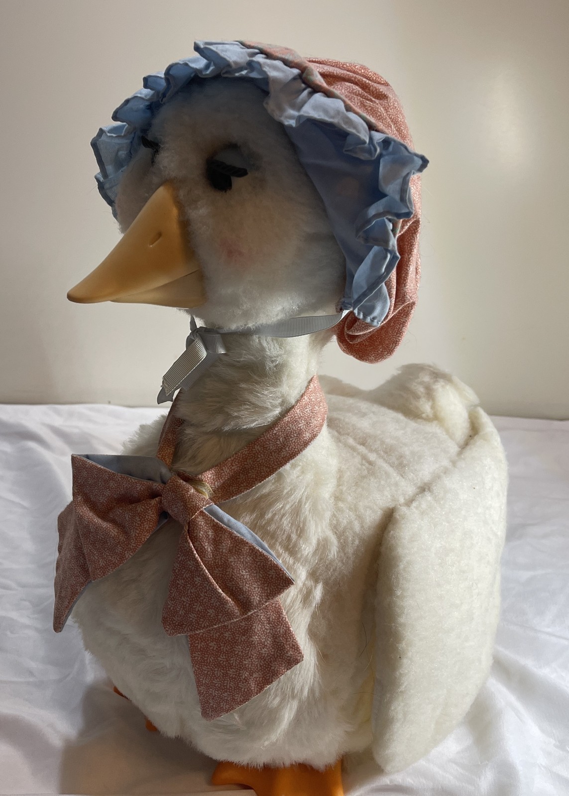 Vintage Talking Mother Goose & 1 Cassette Tape, Worlds of Wonder 1986 