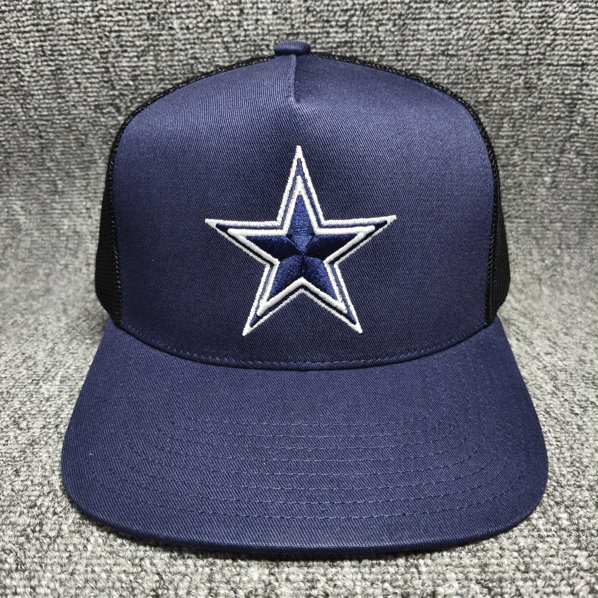 Mitchell & Ness Dallas Cowboys NFL Trucker Hat Snapback Navy Blue Black