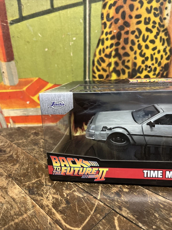 2021 JADA 玩具 回到未来第 2 部分 1: 24 比例 DELOREAN 时间机器电影 — 第 3/4 张图片