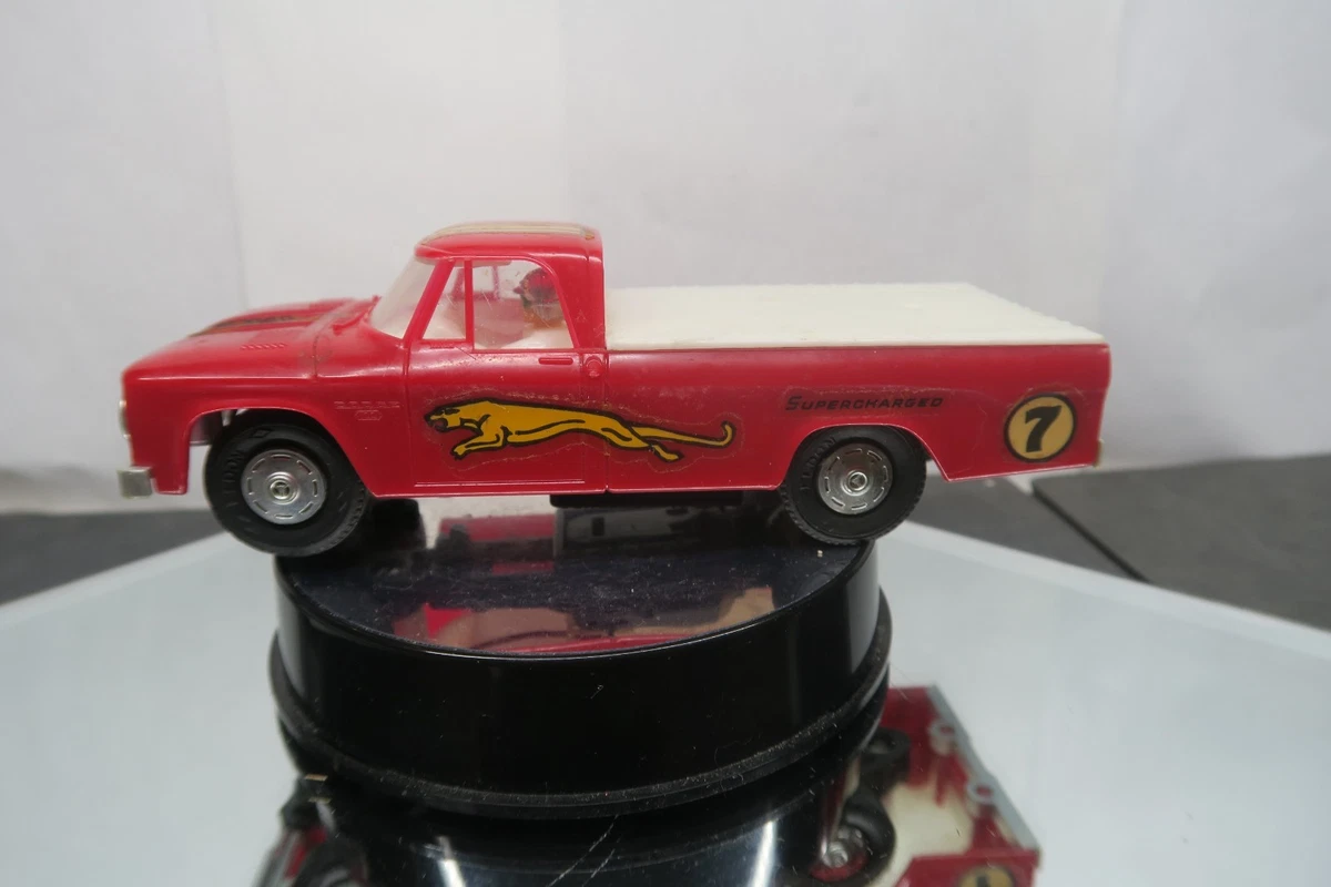 SCALEXTRIC 1/32 FENTE voiture piste rond pont échelle paysages