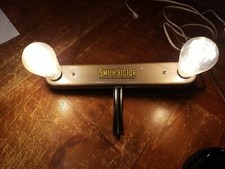  VTG Smith Victor Light Bar L2 Dual Bulb Tested Working Great for Photo Shoot