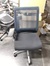 Steelcase Think Chair black seat Blue Back Silver Base office Desk chair