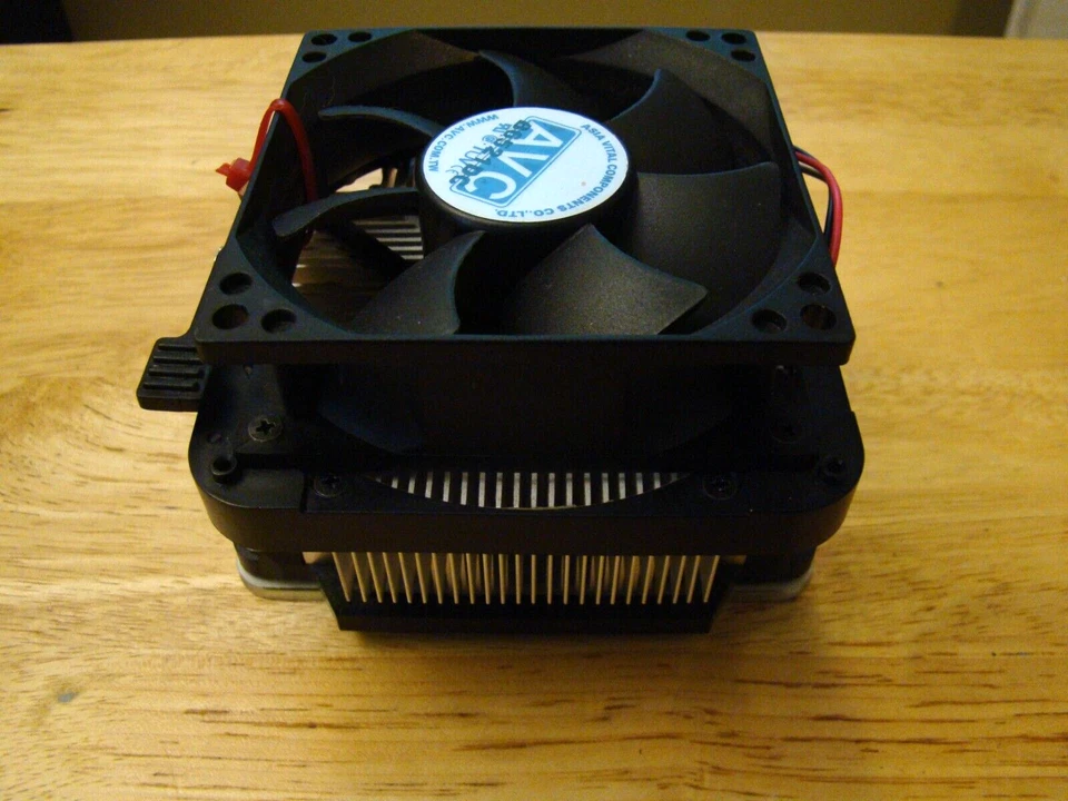 AVC B6521 Socket AM2/940/939/754 3-Pin Heatsink Fan/AVC Extra Fan - Image 2 of 4