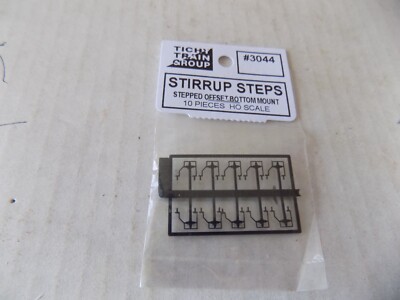 STIRRUP STEPS STEPPED OFFSET BOTTOM MOUNT   #3044 BY T.T.G. 10 PKG. PLASTIC NIB