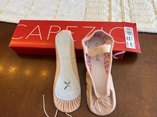 CAPEZIO Girls Daisy Pink Ballet Slippers Size 11M