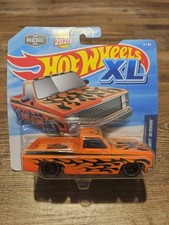 2026 Hot Wheels XL 83 Chevy Silverado "Silverado" Metal 1:43