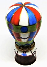 LIMOGES FRANCE BOX~ EXIMIOUS ~ COLORFUL HOT AIR BALLOON & SAND BAGS ~ PEINT MAIN