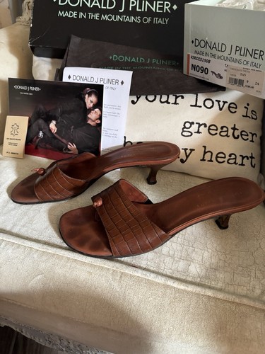 Donald J Pliner Verdis Kogi Thong Tan Croc Pattern Women’s Shoes Size 9N - Picture 5 of 12
