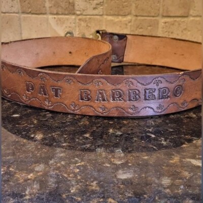 Vintage Tooled Brown Leather Belt w/ Brass Buckle and  display picture 3