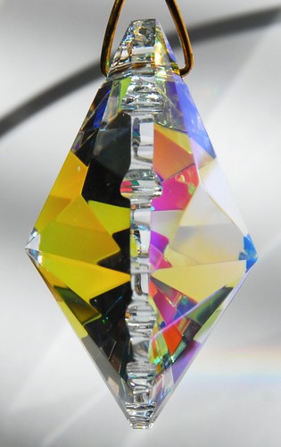 50mm Scallop Spade Austrian Crystal Clear AB Coated Prism Suncatcher 2" - Picture 2 of 3