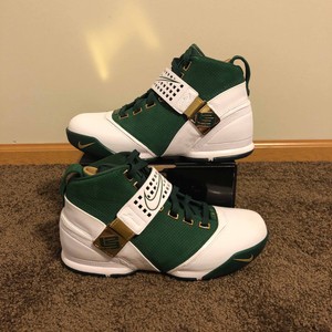 lebron 5 Green