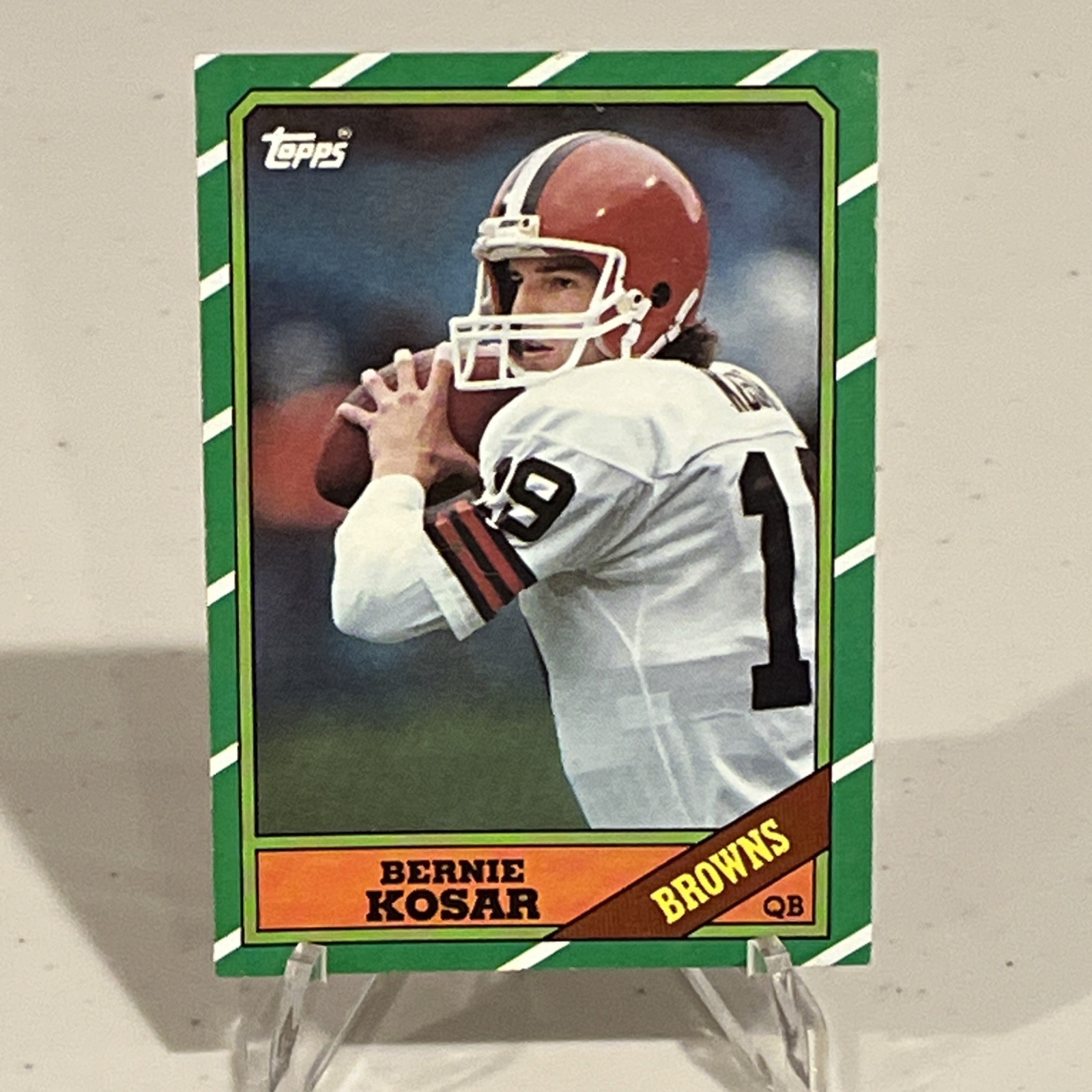 1986 Topps - Bernie Kosar #187 (RC)