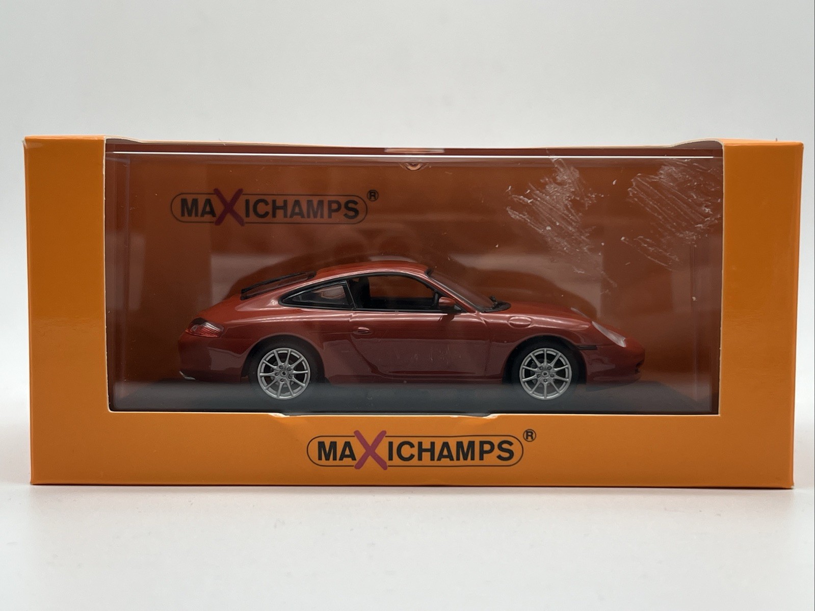 Porsche 911 Carrera voiture miniature 1/43 de prestige signée Maxichamps