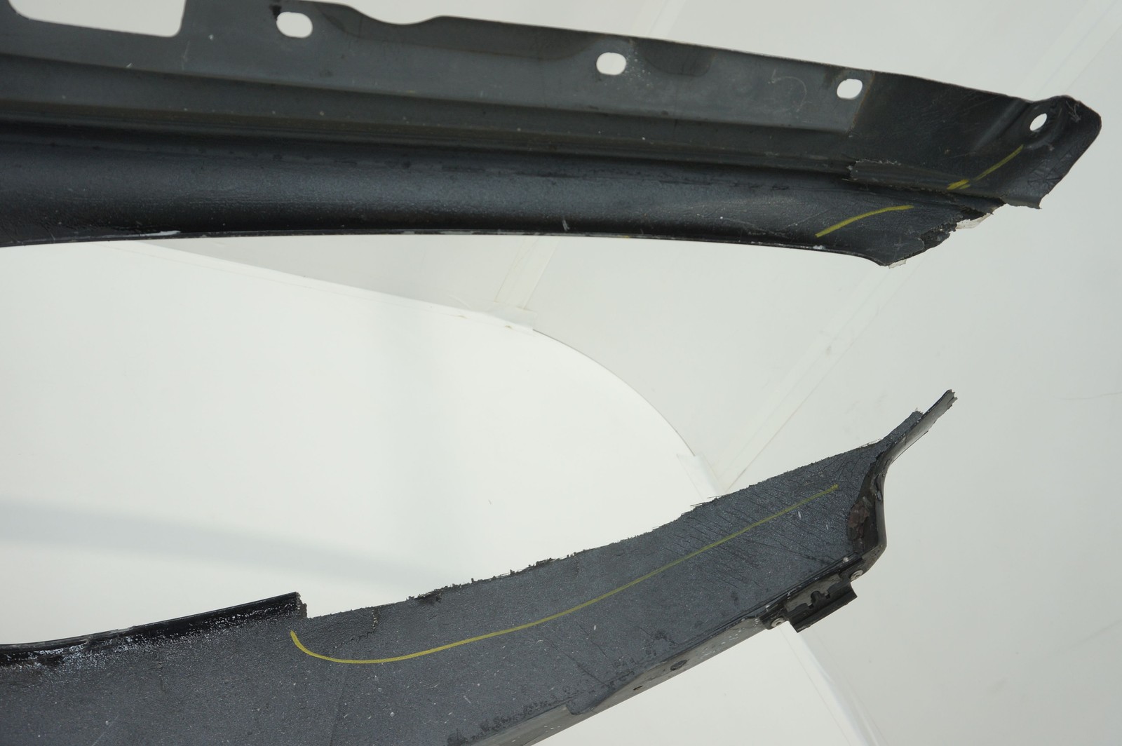 Aston Martin Vanquish 2012-2018 Front Left Fender P/N CD3316007AE