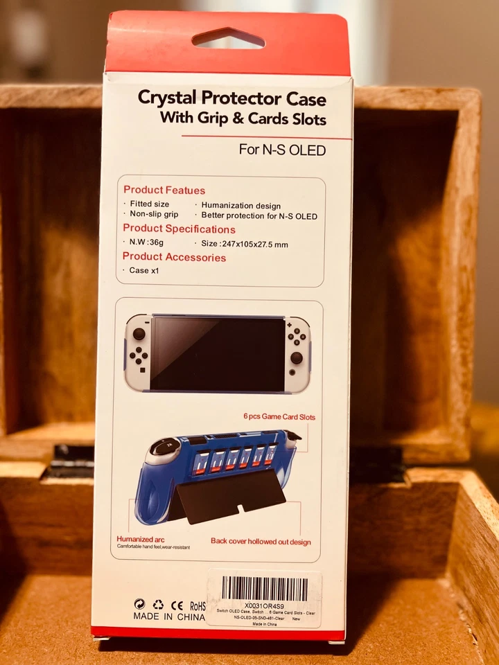 Nintendo Switch OLED Crystal Protector Case With Grip and 6 Game Card Slot - Image 2 of 4