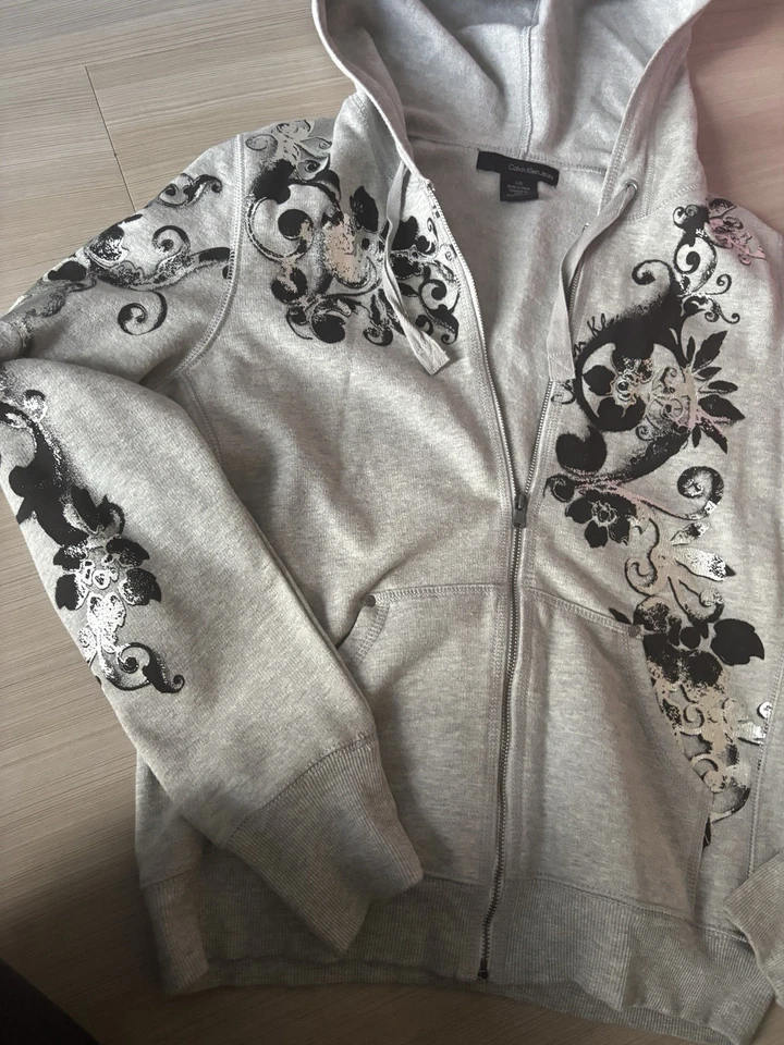 Grey And Black Detailing Calvin Klien Womens Large Emo Y2K Zip Up Hoodie - Image 2 of 3