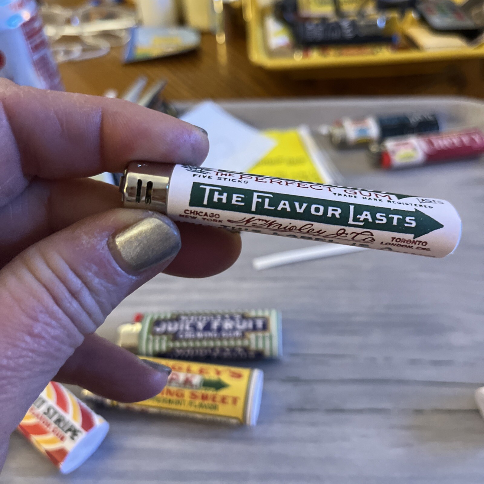 New 2 Custom Bic Lighters vintage Wrigley‘S Spearmint Gum Wrappers￼Gum Classic