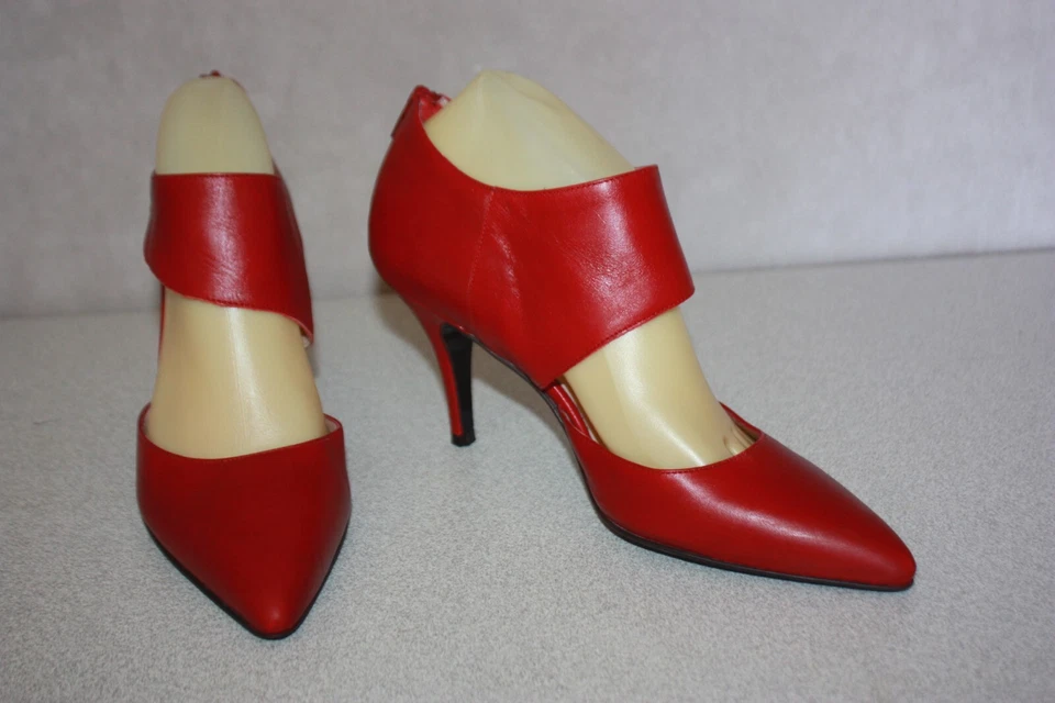 SAN MARINA Escarpins Pointus Cuir Rouge T 39 TBE - Photo 1/4
