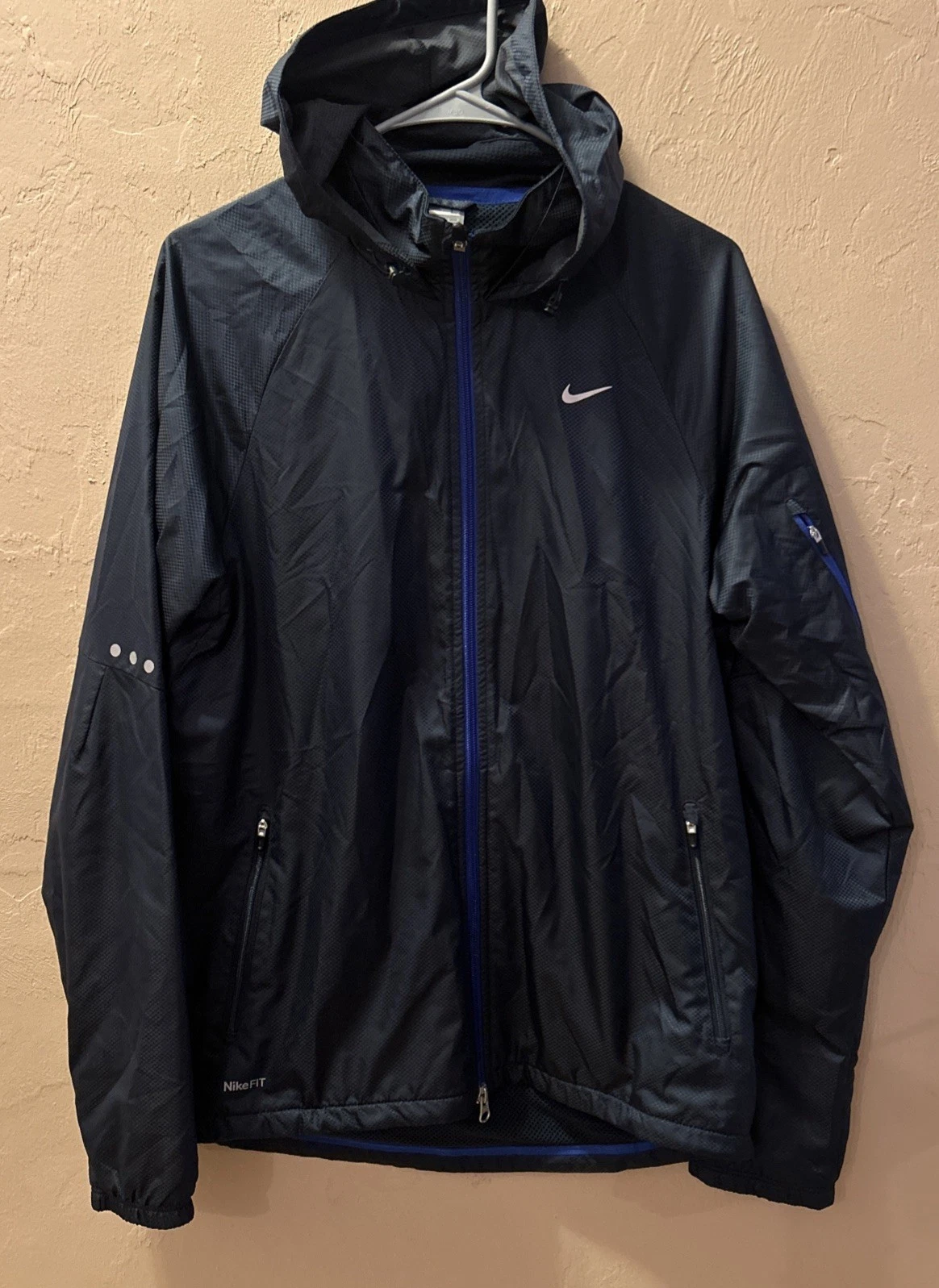Nike Storm Fit Active Reflective Lightweight Jacket Black Blue Large