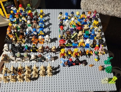 100+ Lego Minifigure Lot + Accessories Star Wars Super Heroes Simpsons Guardians