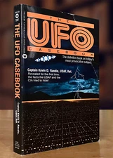 UFO Casebook By Kevin D. Randle  (1989 Mass Market Paperback) VG Condiiton