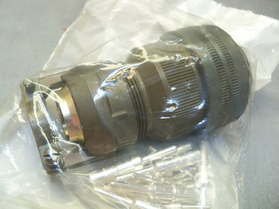 Amphenol gtc06cf28-79p Circular MIL spec Connector Sz 28 straight plug - Image 2 of 4