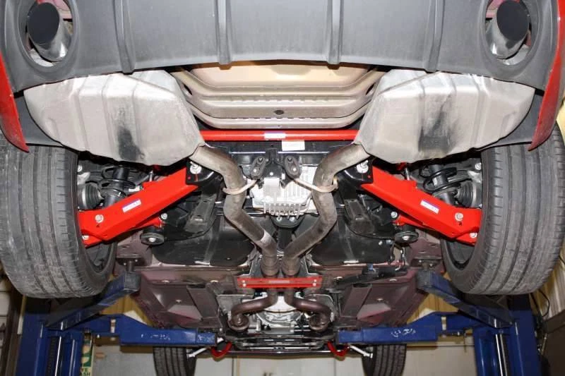 32mm (1.25") Diameter Competition Rear Sway Bar | 2010-2012 Chevrolet Camaro Foto 3 de 4