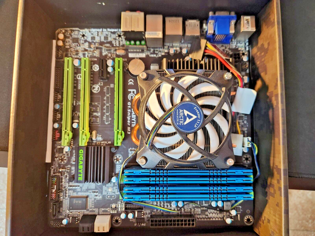 G1.SNIPER M3 + Intel core i7 3770s Gigabyte M3 (Z77) Motherboard
